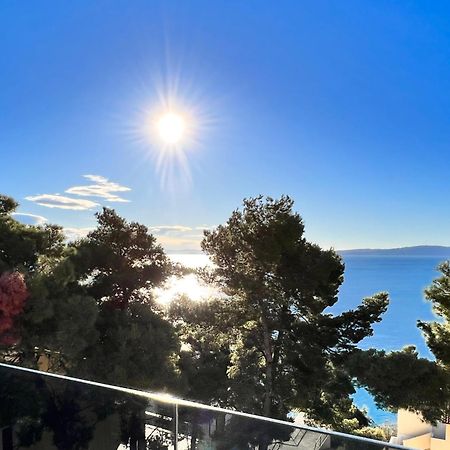 Luxury Beachfront Villa Carlisa Чиово Экстерьер фото