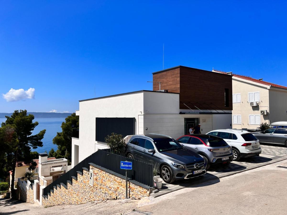 Luxury Beachfront Villa Carlisa Чиово Экстерьер фото